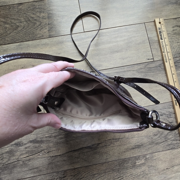 Coach Y2k Vintage Ashley Brown Patent Leather Crossbody Bag - Picture 13 of 14